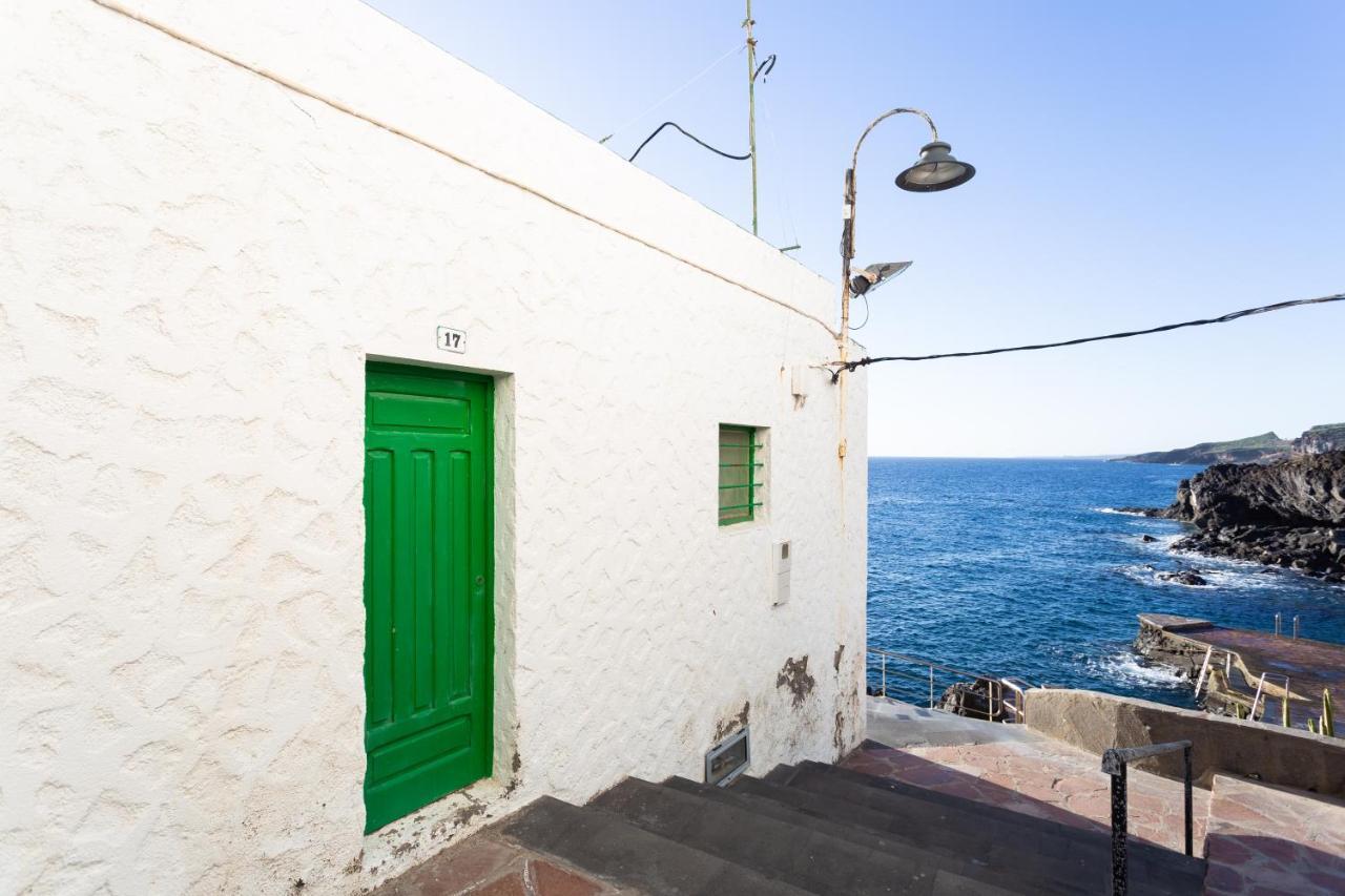 Home2Book Charming Sea Front House El Escobonal Exterior photo