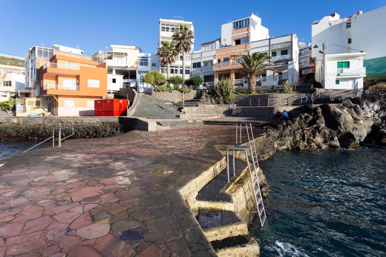 Home2Book Charming Sea Front House El Escobonal Exterior photo